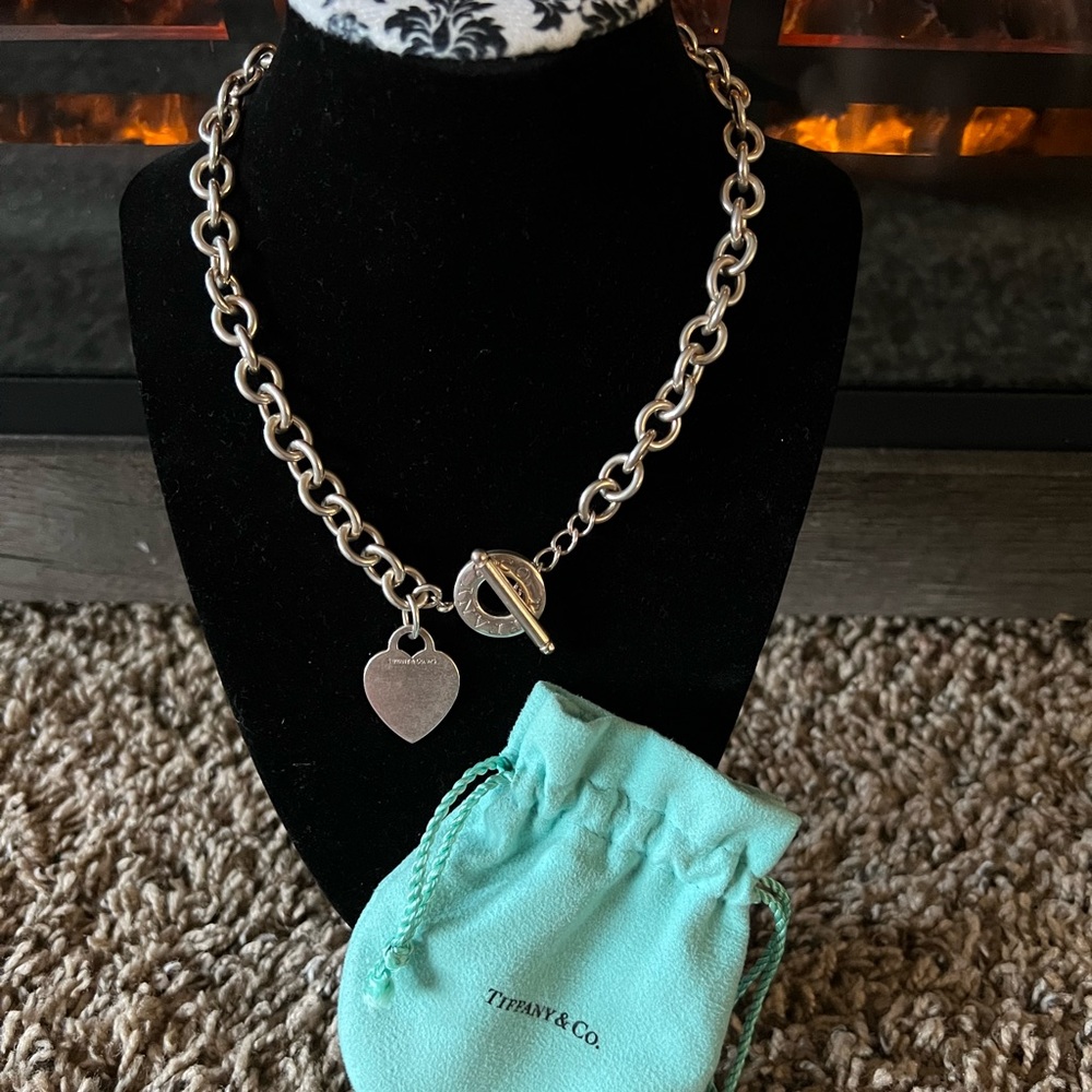 Tiffany & co toggle necklace